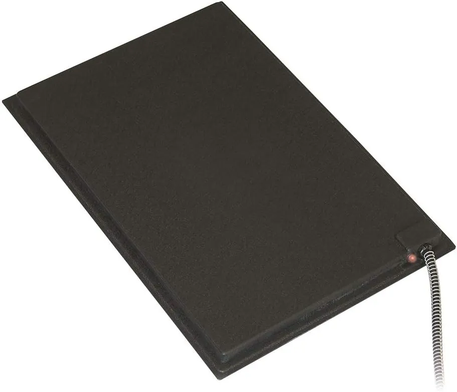 Farm Innovators Model HM-60S Small 13-Inch by 19-Inch Plastic Heated Pet Mat with Fleece Cover, 60-Watt, Black