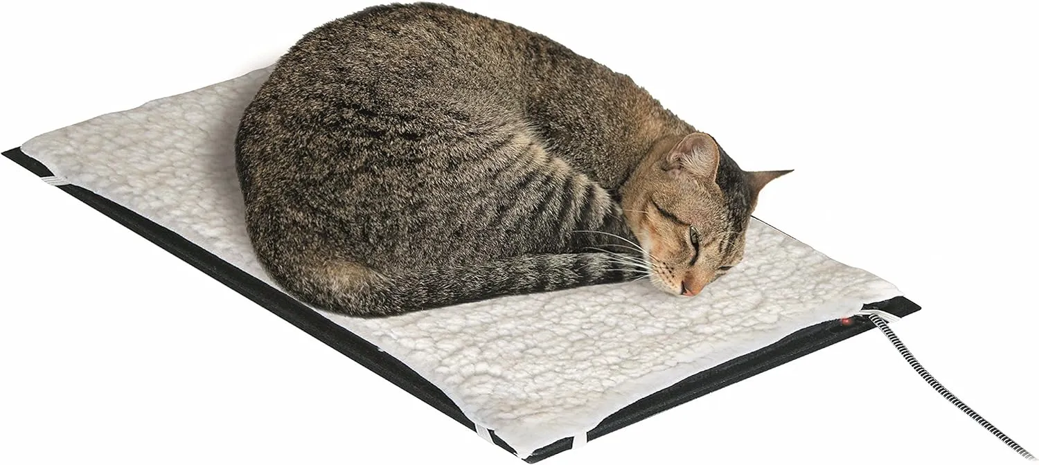 Farm Innovators Model HM-60S Small 13-Inch by 19-Inch Plastic Heated Pet Mat with Fleece Cover, 60-Watt, Black